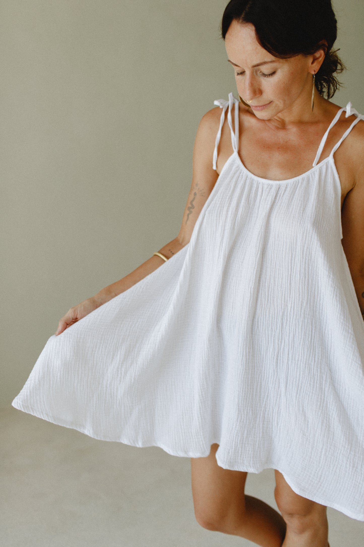 AVA dress